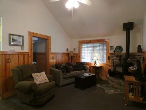 Cabin D interior0003